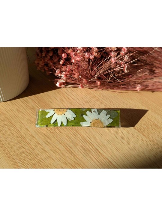 Barrette ou pince en résine marguerite