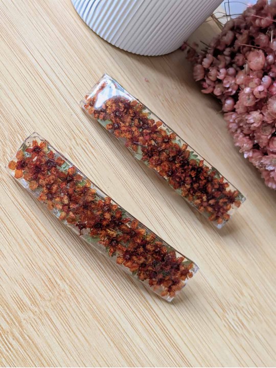 Barrette ou pince en résine fleurs terracotta