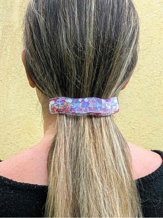 Barrette ou pince en résine marguerite
