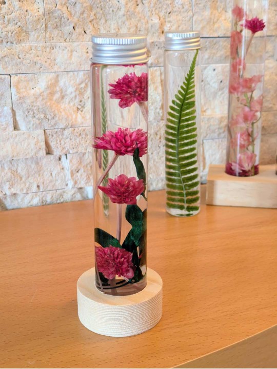 Fleur immergée fuschia