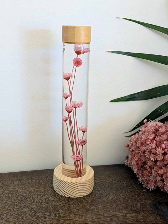 Fleur immergée rose