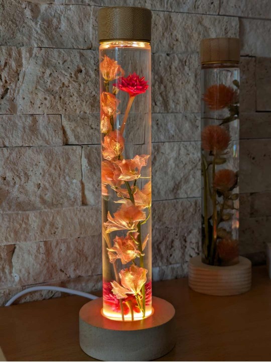 Fleur immergée rose fuschia