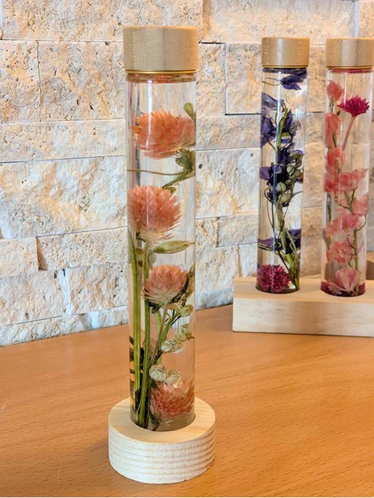 Fleur immergée rose