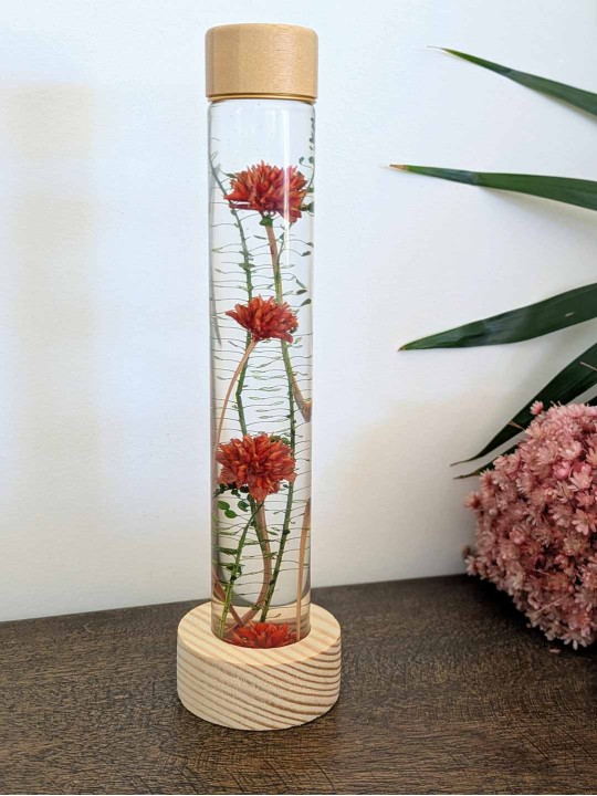 Fleur immergée terracotta / vert Fleur immergée terracotta / vert