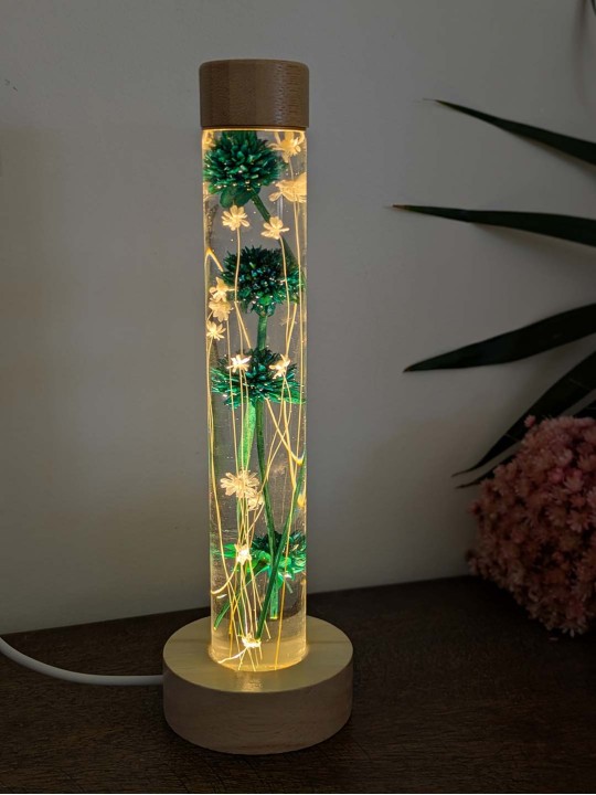 Fleur immergée turquoise / blanche Fleur immergée turquoise / blanche