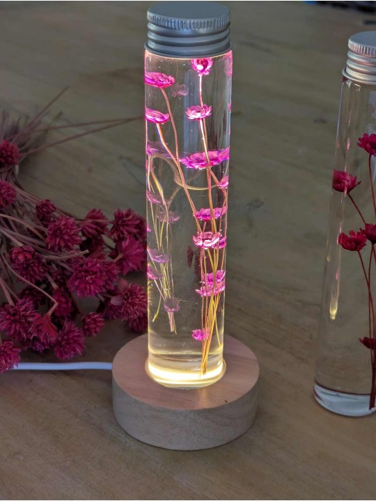 Fleur immergée violette