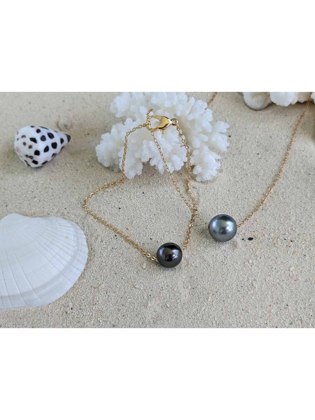 Collier le Black Pearl - Collier avec grandes perles noire en Or 18K