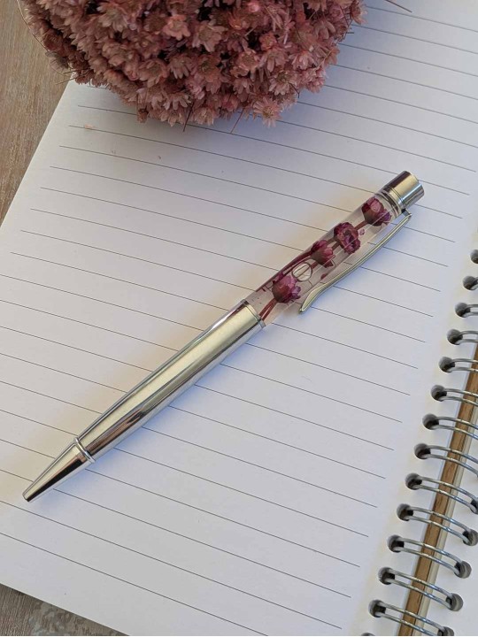 Stylo fleur immergée grenat Stylo fleur immergée grenat