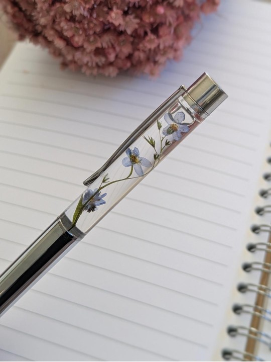 Stylo fleur immergée Myosotis